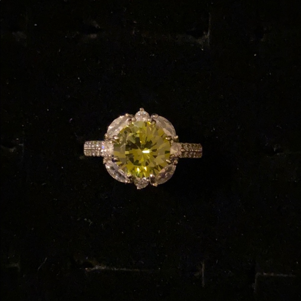 Green ring